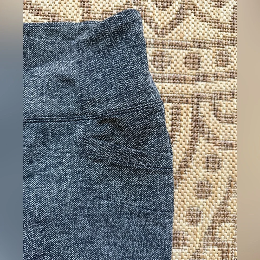 Athleta Herringbone Metro High Waisted Leggings Sz Small Heather Gray Pockets - Picture 4 of 15